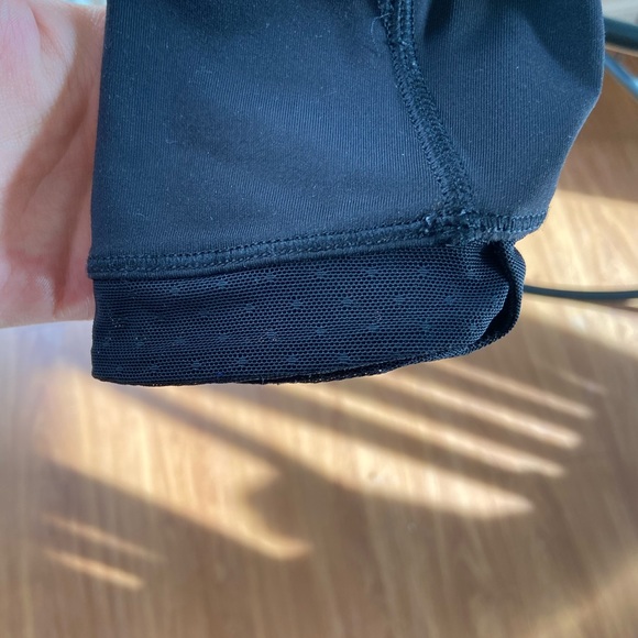 Lulu Mesh Leggings size 4 - Picture 7 of 8